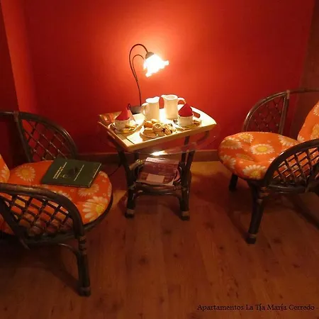 Bed & Breakfast Tia Maria Cerredo