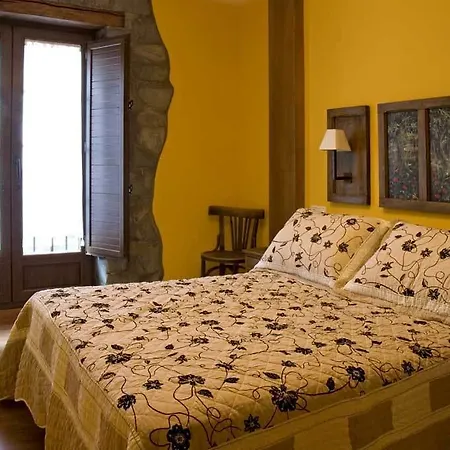 Tia Maria 3* Cerredo