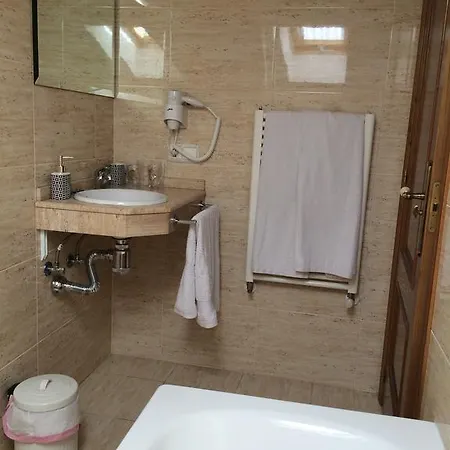 Tia Maria 3* Cerredo