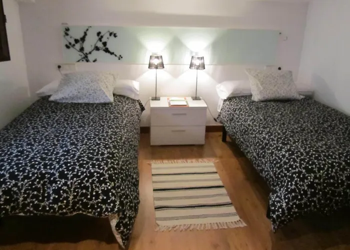 Tia Maria Bed & Breakfast Cerredo